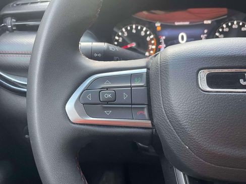 Used 2024 Jeep Compass Trailhawk image 21