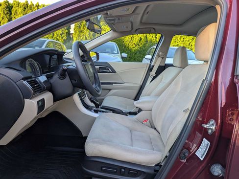 Used 2017 Honda Accord EX image 20