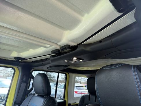 Used 2023 Jeep Wrangler Unlimited Rubicon 4xe w/ Dual Top Group AWD/4WD image 26
