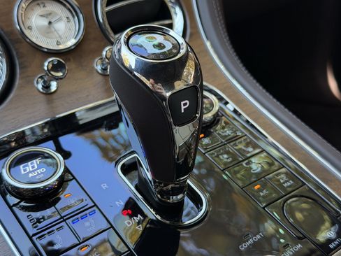 Used 2025 Bentley Continental GT Speed AWD/4WD image 26