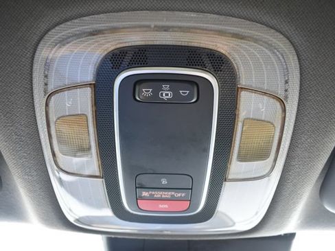 Used 2023 Hyundai Elantra SEL w/ Convenience Package FWD image 30