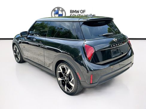 Used 2025 MINI Cooper S FWD image 5