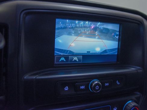 Used 2018 Chevrolet Silverado 2500 W/T image 16