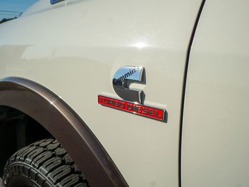 Used 2022 RAM 2500 Limited image 3