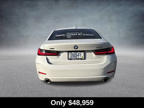Used 2026 BMW 330i xDrive Sedan AWD/4WD image 4