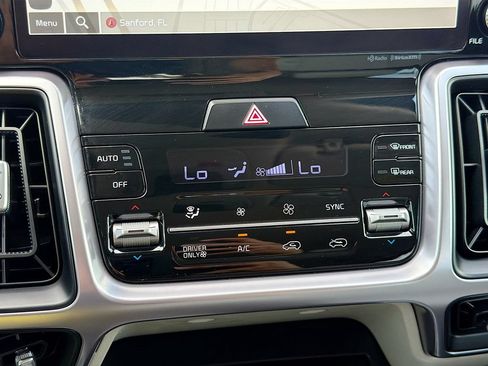 Used 2023 Kia Sorento EX FWD image 33