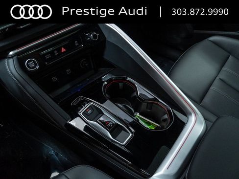 Used 2025 Audi Q5 Premium w/ Convenience Package AWD/4WD image 18