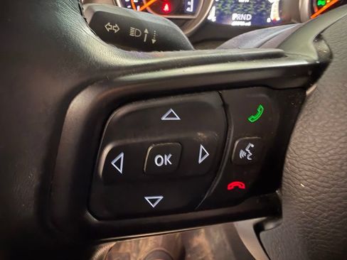 Used 2018 Jeep Wrangler Sport AWD/4WD image 17