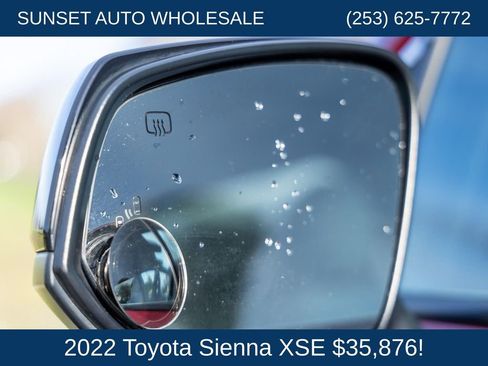 Used 2022 Toyota Sienna XSE FWD image 44