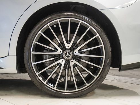 Used 2022 Mercedes-Benz S 580 S 580 image 38