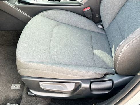 Used 2025 Kia K4 FWD image 18