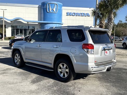 Used 2010 Toyota 4Runner SR5 image 10