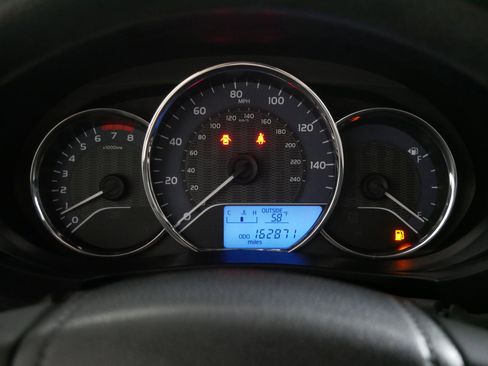 Used 2015 Toyota Corolla L image 21