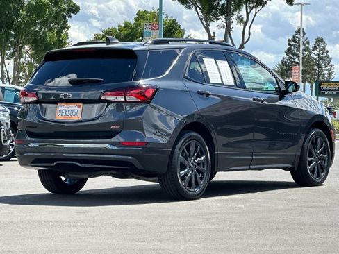 Used 2023 Chevrolet Equinox RS FWD image 3