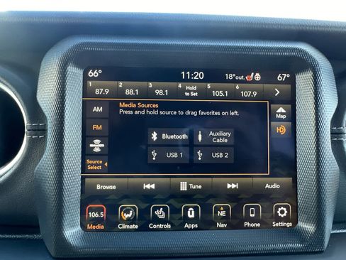 Used 2023 Jeep Wrangler Sahara w/ Cold Weather Group image 36