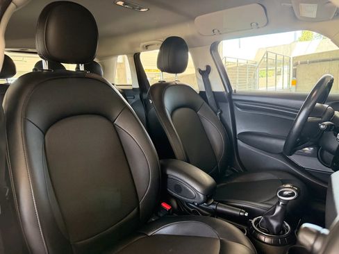 Used 2015 MINI Cooper 4-Door Hardtop FWD image 23