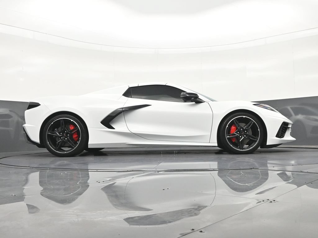 Used 2024 Chevrolet Corvette Stingray Preferred Conv w/ Stealth Interior Trim Package RWD image 28