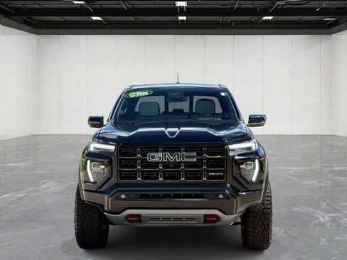 Used 2024 GMC Canyon AT4X AWD/4WD image 8