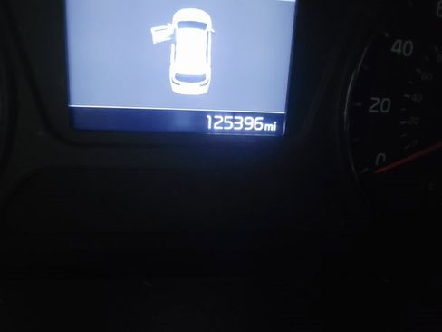 Used 2019 Kia Sorento L image 3