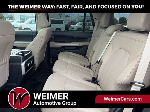 Used 2024 Ford Expedition Limited AWD/4WD image 18