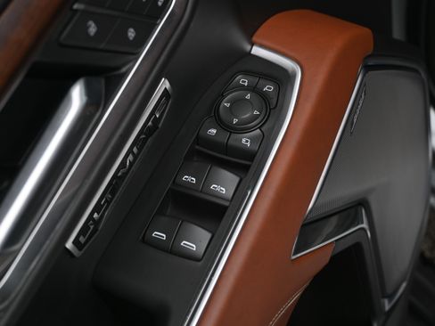 Used 2025 GMC Sierra 1500 Denali Ultimate image 29