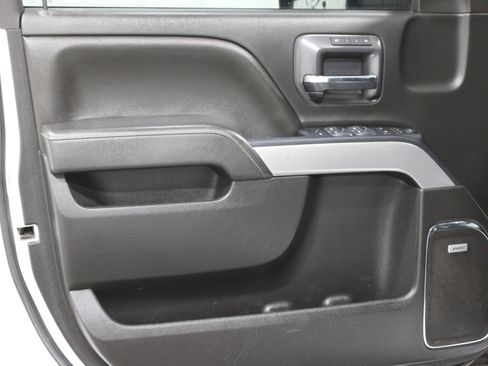 Used 2019 Chevrolet Silverado 2500 LTZ w/ Duramax Plus Package image 6