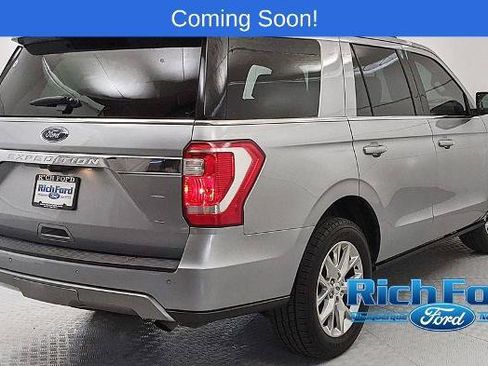 Certified 2021 Ford Expedition XLT AWD/4WD image 3