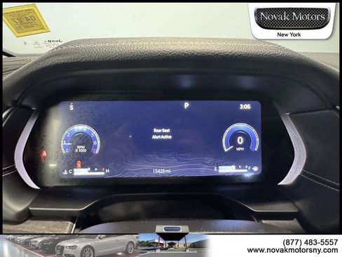 Used 2023 Jeep Grand Cherokee Limited image 20