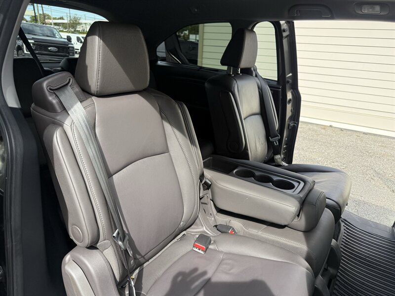 Used 2020 Honda Odyssey Touring image 32