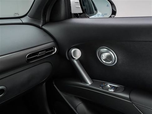 New 2026 Genesis GV60 AWD image 29