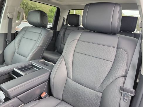 Used 2024 Toyota Tundra Limited image 21