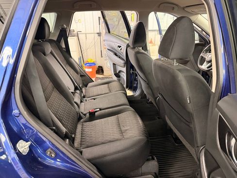 Used 2018 Nissan Rogue SV image 31