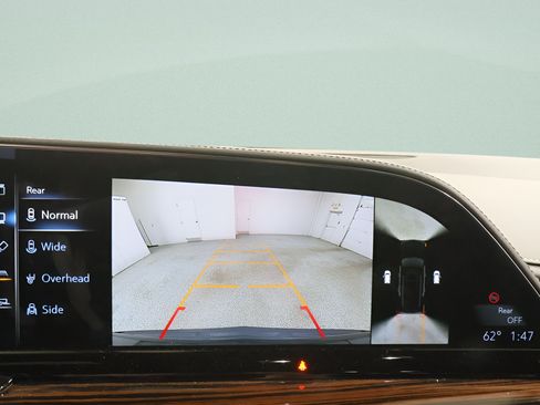 Used 2022 Cadillac Escalade Luxury AWD/4WD image 11
