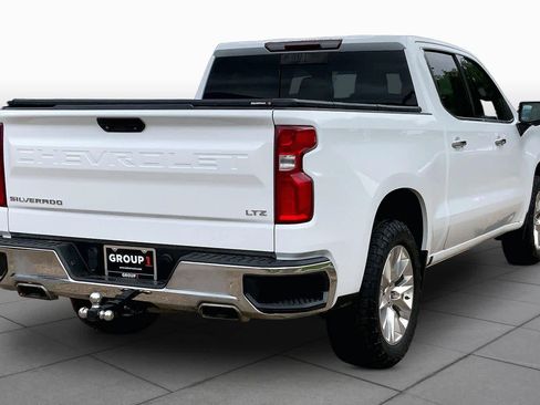Used 2019 Chevrolet Silverado 1500 LTZ AWD/4WD image 13