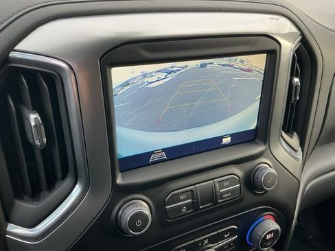 Used 2022 Chevrolet Silverado 1500 LT image 17