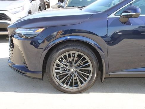 Certified 2025 Lexus RX 350 Premium w/ Convenience Package FWD image 4