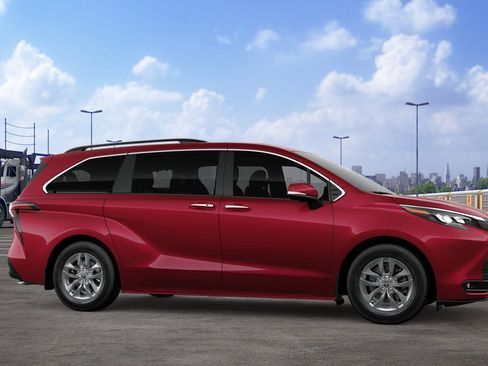 New 2026 Toyota Sienna XLE AWD/4WD image 13