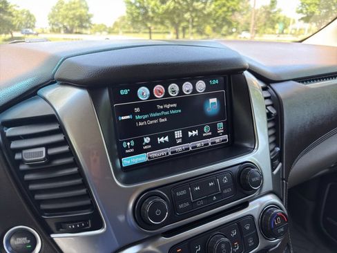 Used 2019 Chevrolet Tahoe LT AWD/4WD image 12