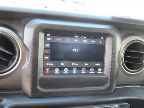 Used 2020 Jeep Gladiator Sport w/ Quick Order Package 24S image 22