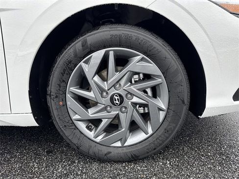 New 2026 Hyundai Elantra Blue image 12