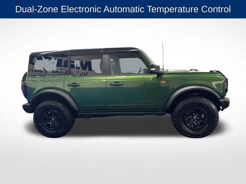 Certified 2025 Ford Bronco Badlands AWD/4WD image 8