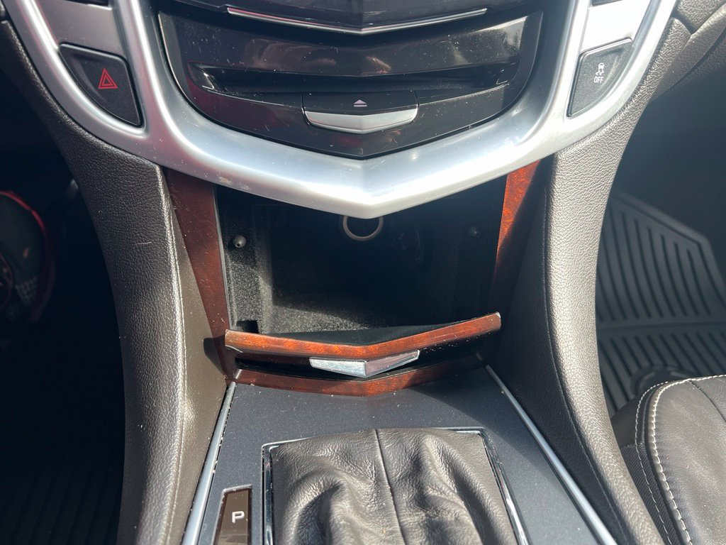 Used 2015 Cadillac SRX Premium AWD/4WD image 32