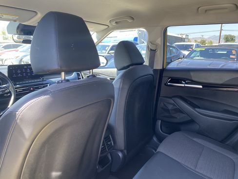 Used 2022 Kia Seltos S FWD image 20
