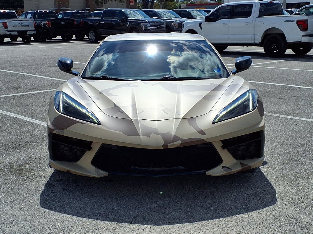 Used 2021 Chevrolet Corvette Stingray Coupe w/ 1LT RWD image 2