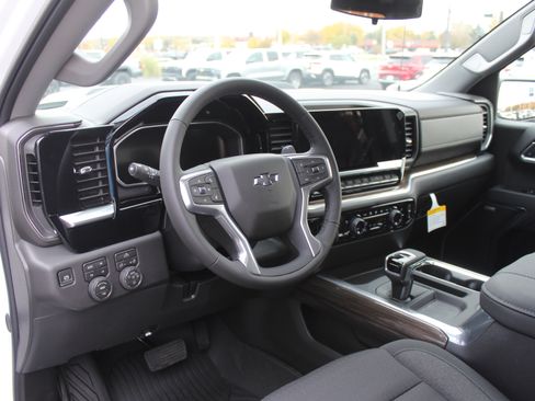 New 2026 Chevrolet Silverado 1500 LT Trail Boss w/ Convenience Package II image 11