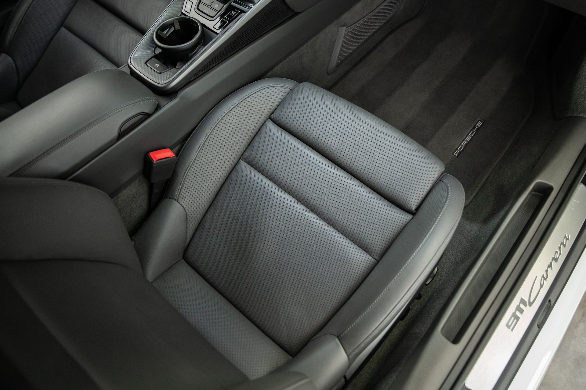 Used 2021 Porsche 911 Carrera image 15