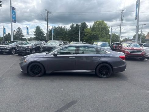 Used 2021 Honda Accord Touring image 4