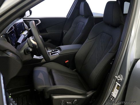 Used 2025 BMW X3 xDrive30i image 10