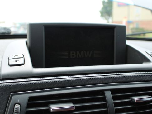 Used 2006 BMW M Roadster RWD image 16