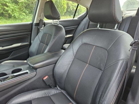 Used 2021 Nissan Altima 2.5 SR w/ SR Premium Package FWD image 11